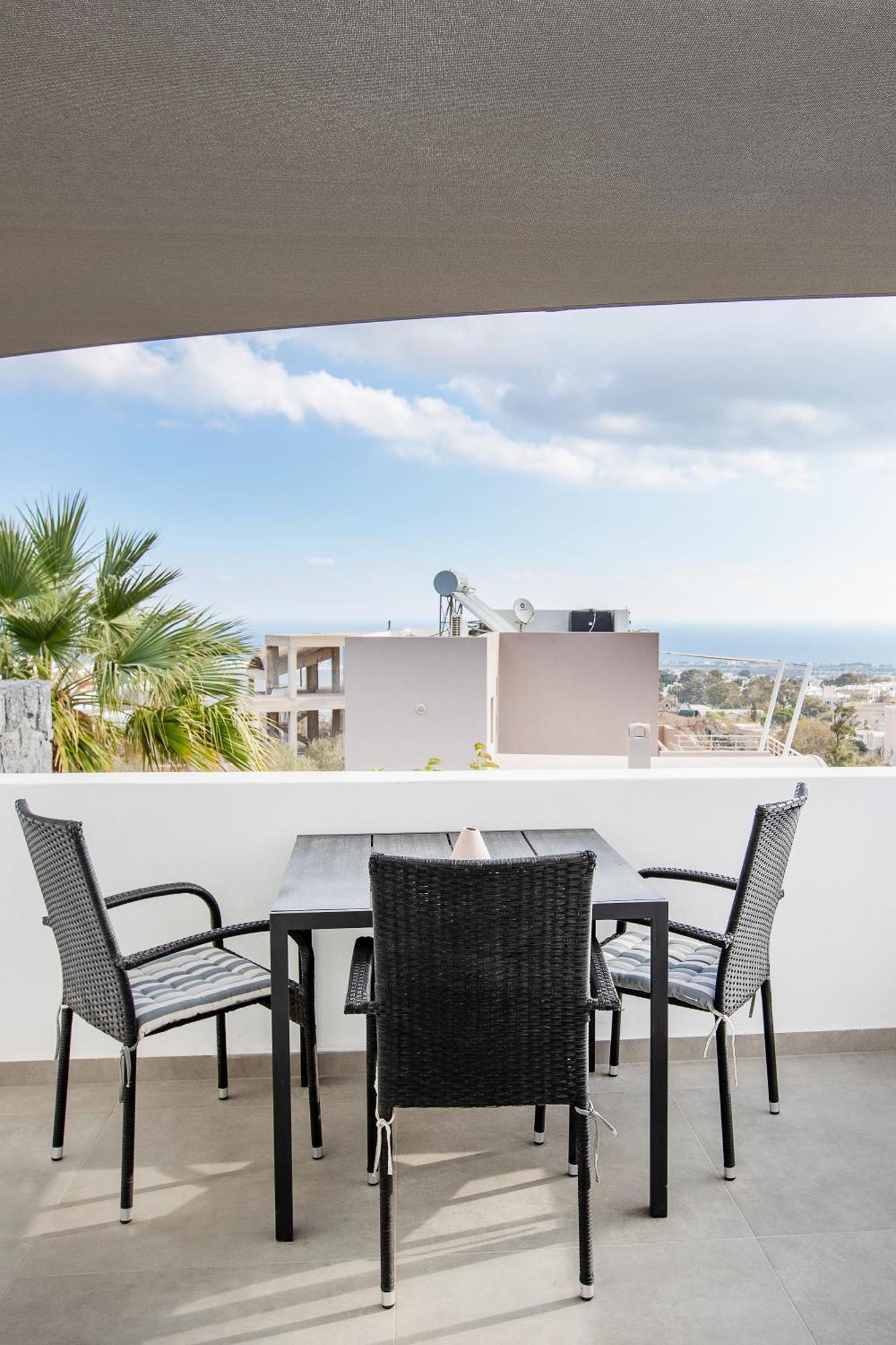 Santorini Villatzio Suites เมซาเรีย ภายนอก รูปภาพ