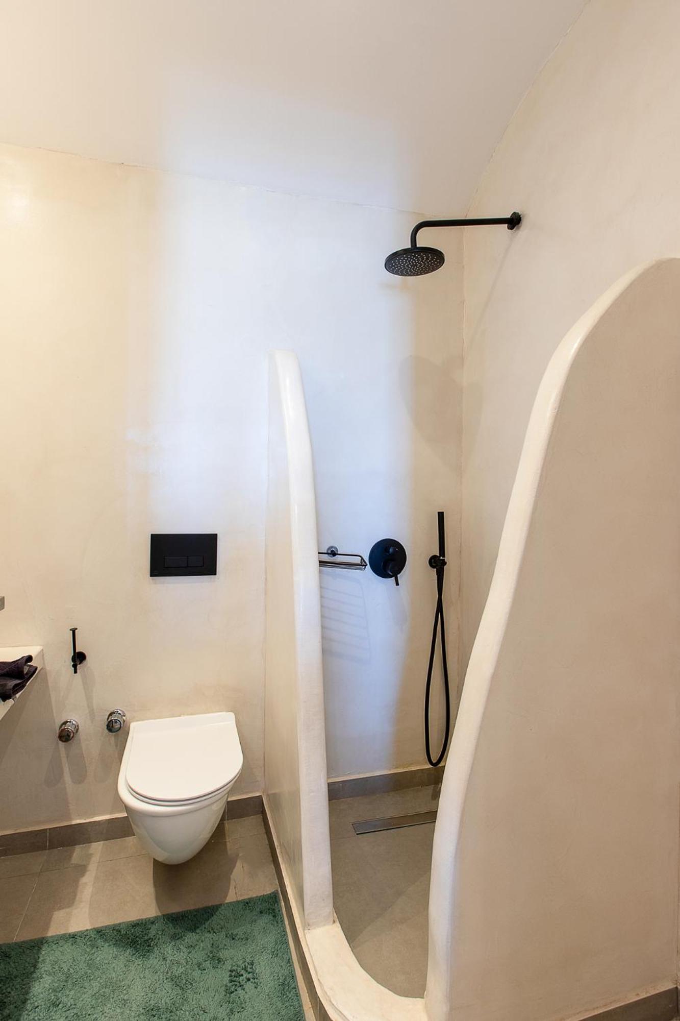 Santorini Villatzio Suites เมซาเรีย ภายนอก รูปภาพ