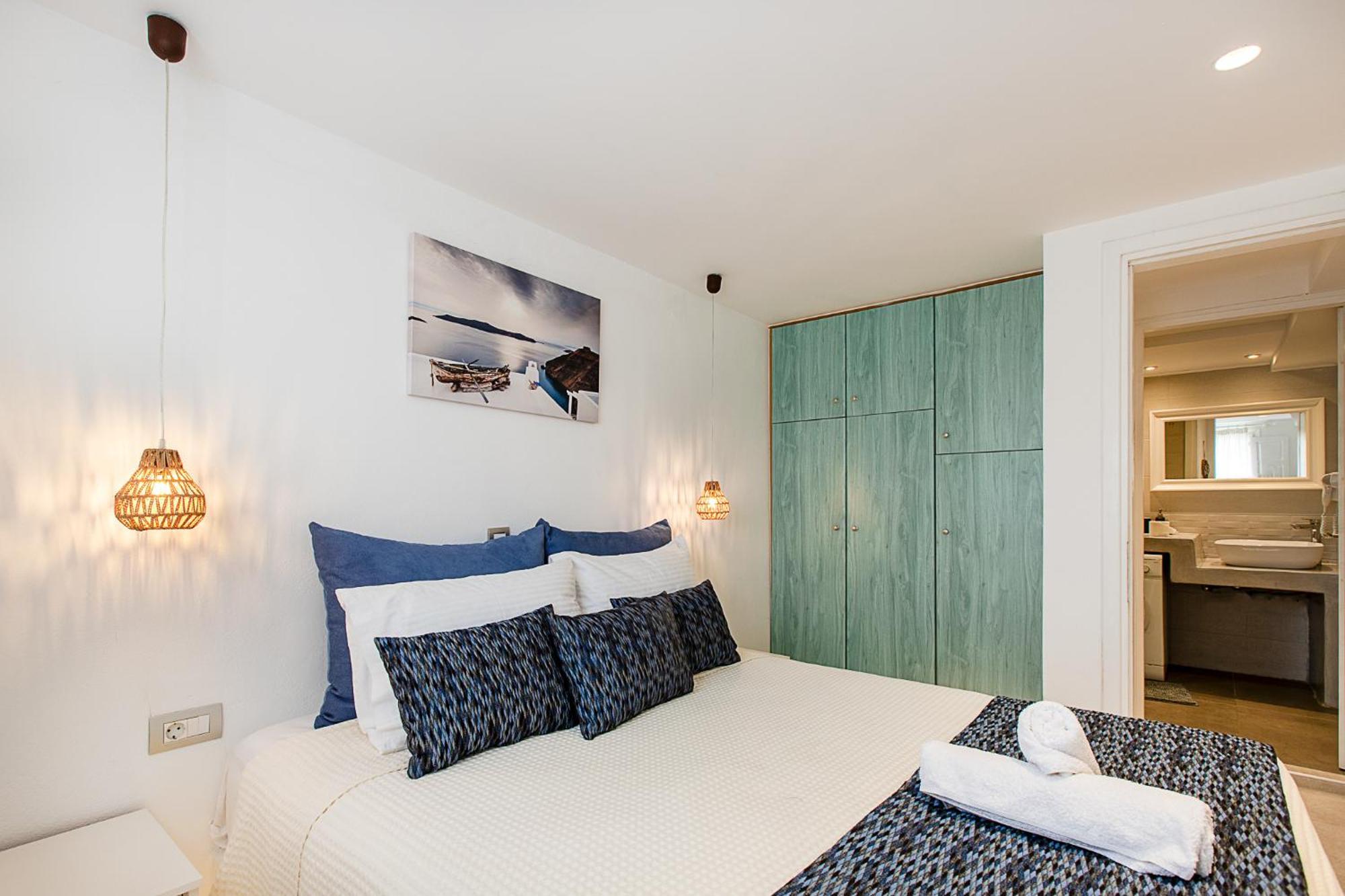 Santorini Villatzio Suites เมซาเรีย ภายนอก รูปภาพ