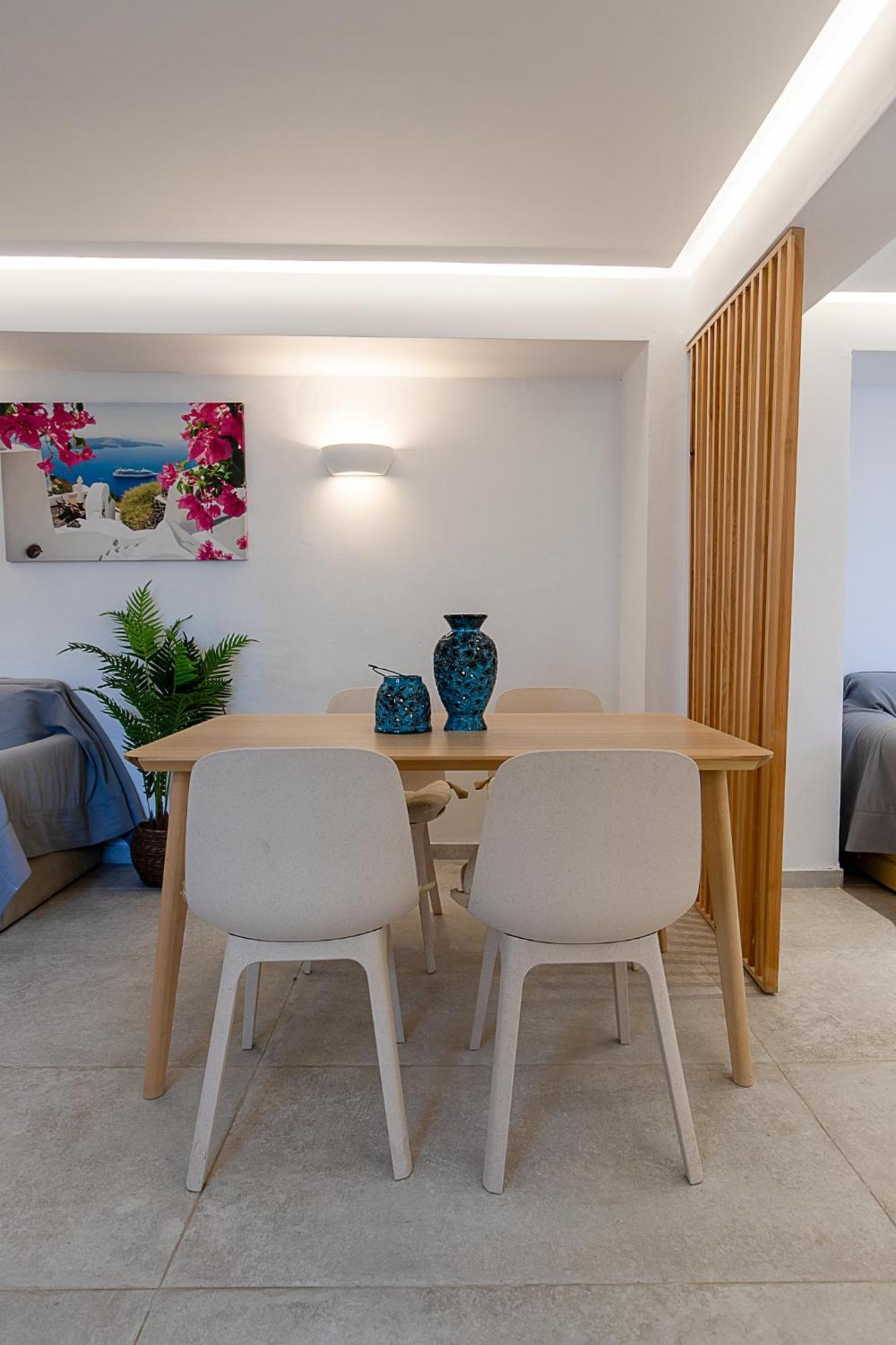 Santorini Villatzio Suites เมซาเรีย ภายนอก รูปภาพ