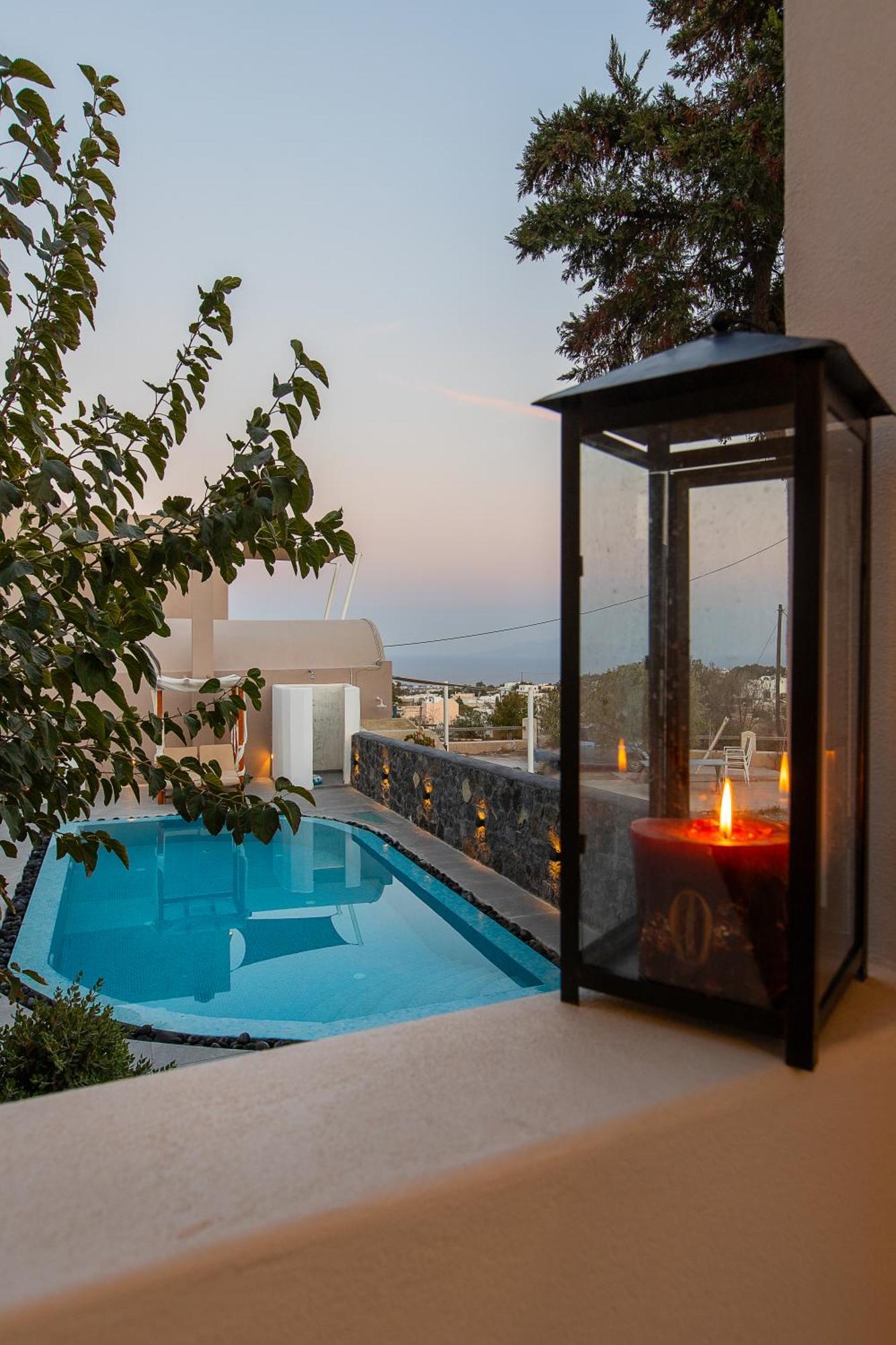 Santorini Villatzio Suites เมซาเรีย ภายนอก รูปภาพ