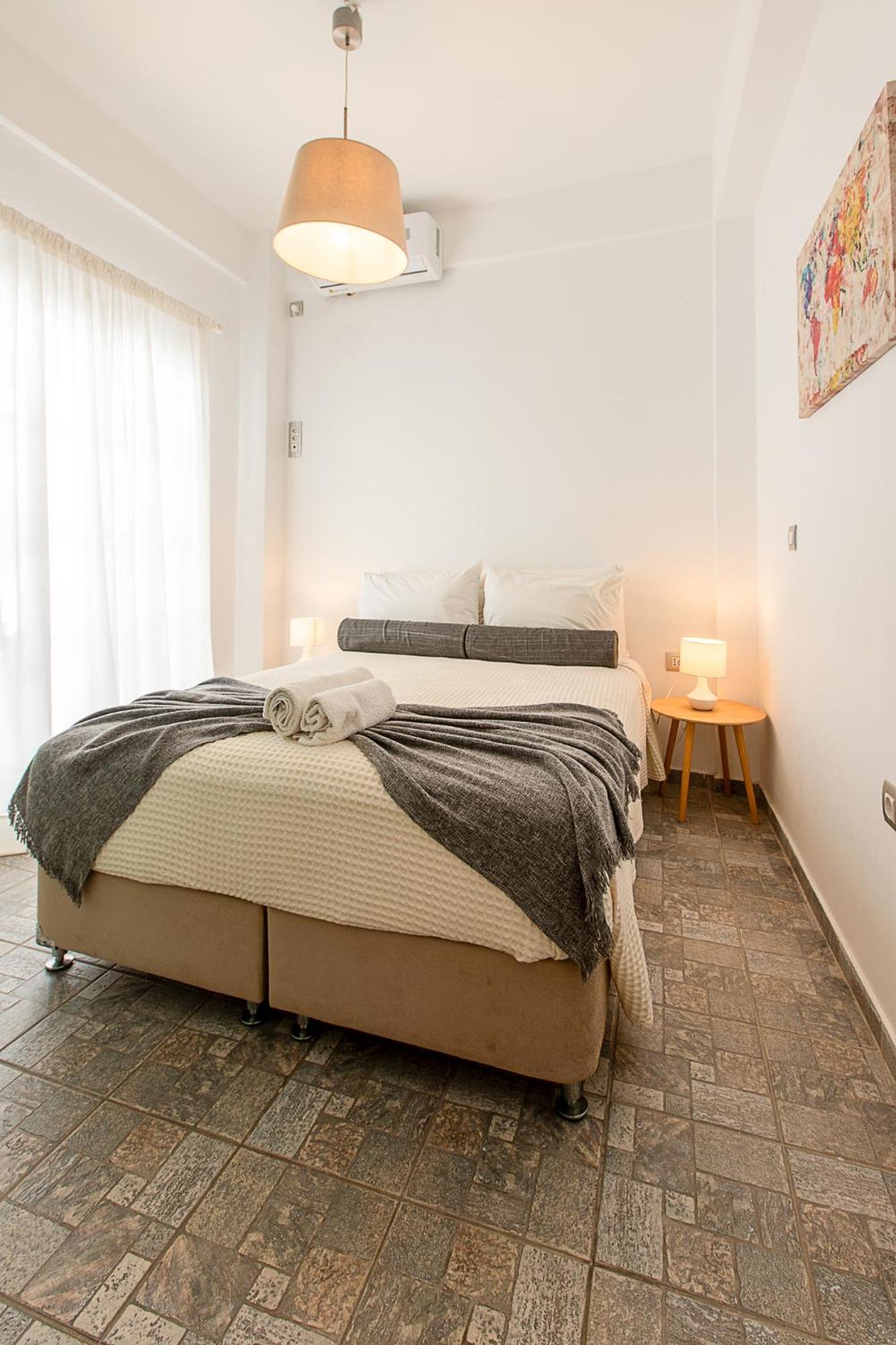 Santorini Villatzio Suites เมซาเรีย ภายนอก รูปภาพ